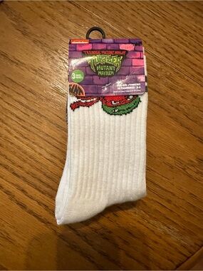 Ninja turtle White Crew Socks - boys size 3-6 new in package 3 pack